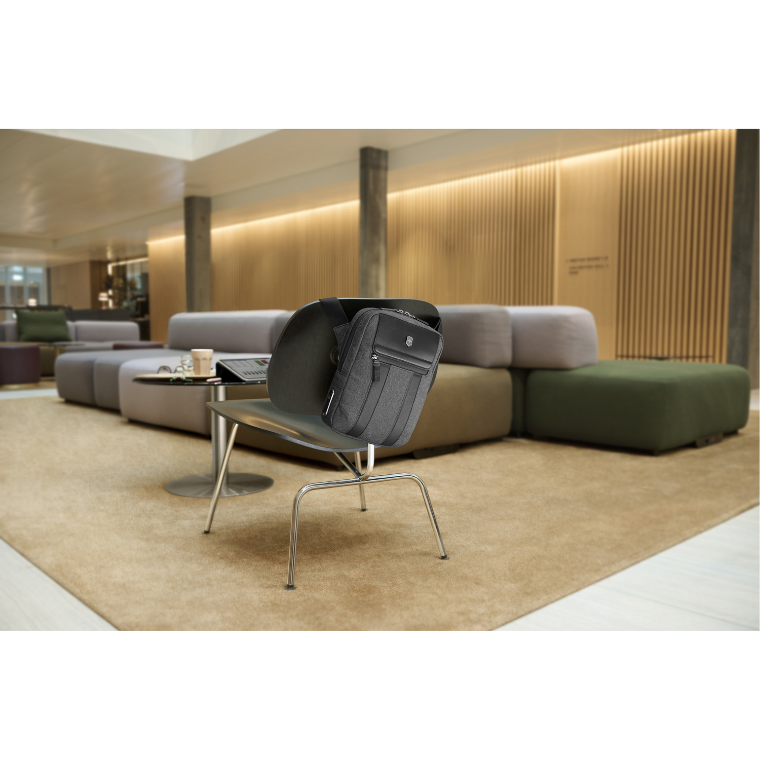 Сумка через плечо Architecture Urban2 VICTORINOX 612668