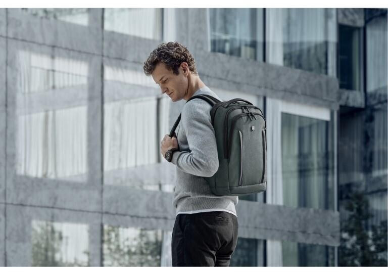 Бизнес рюкзак Altmont Professional Compact Laptop Backpack VICTORINOX 653286