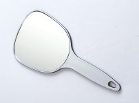 Зеркало косметическое DEWAL, пластик, серебристое, с ручкой 12х15 см